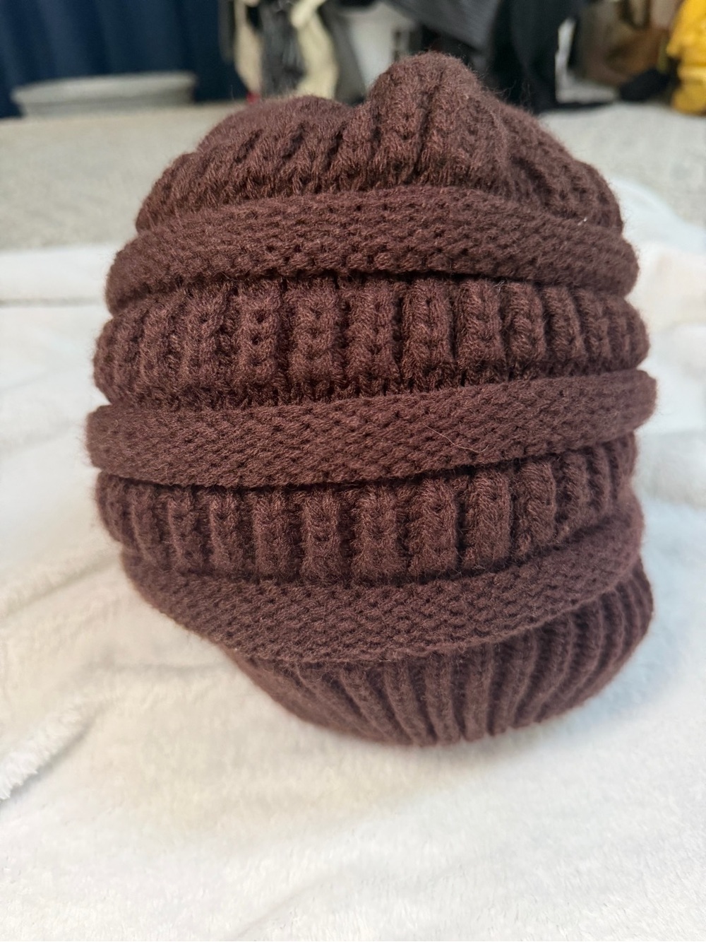 Lorome Brown Ribbed Knit Faux Fur Lined Winter Beanie Hat NWOT - Picture 4 of 6